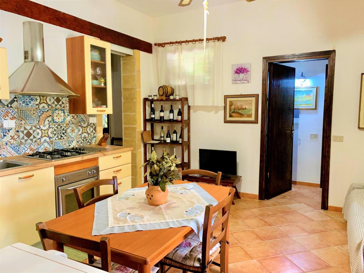 Villa Siciliana Con Piscina "Dal Picciotto" 마르살라 외부 사진
