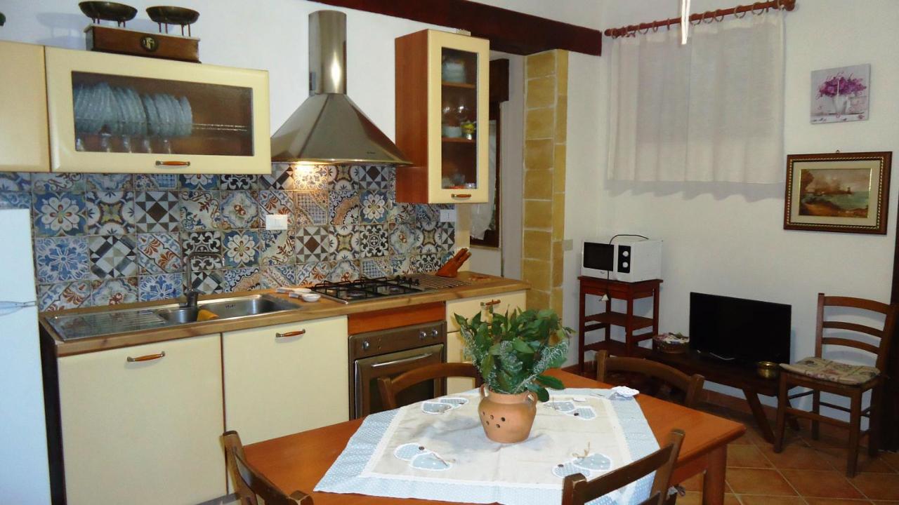 Villa Siciliana Con Piscina "Dal Picciotto" 마르살라 외부 사진