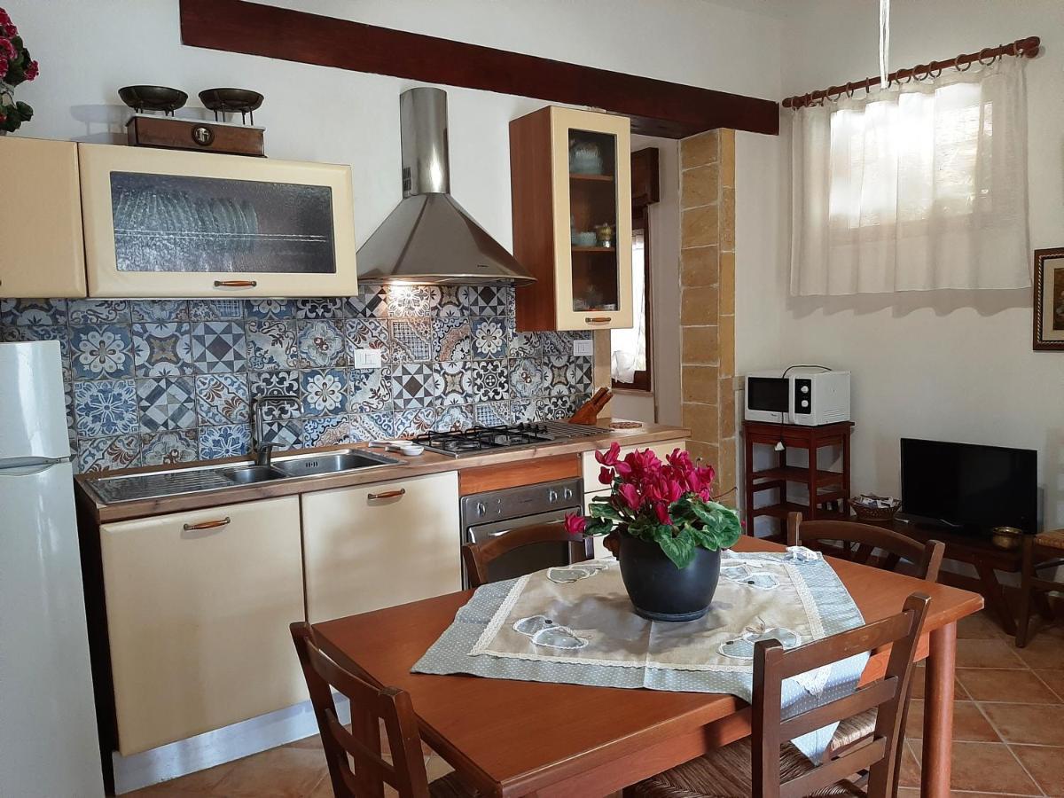 Villa Siciliana Con Piscina "Dal Picciotto" 마르살라 외부 사진